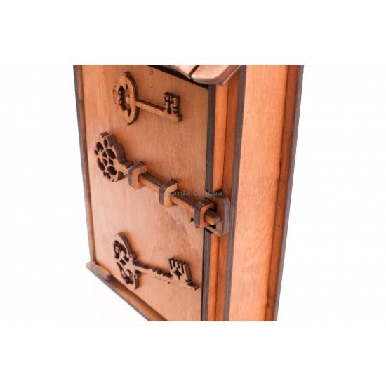 Wooden key holder  28х17х7 (КД 01-29)